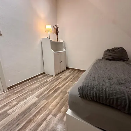 Schoene, Moderne Mit Waldblick & Parkplatz Apartamento